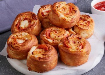 Pepperoni Rolls